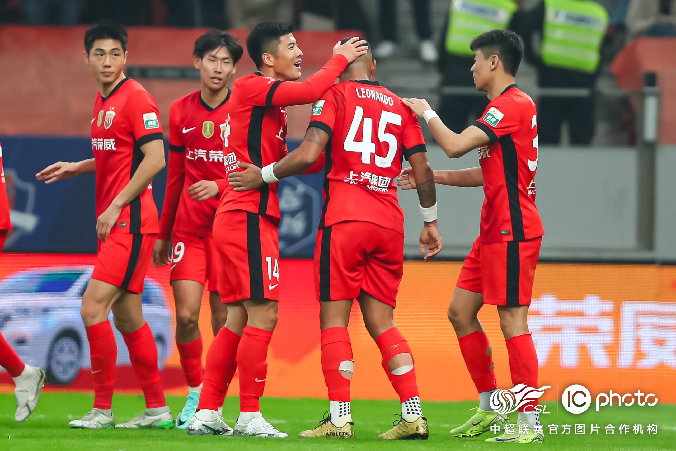 易游官方入口 -风云突变！上海海港集结日远射贴柱，CBA常规赛版图或变，底气十足，控场能力受关注的简单介绍