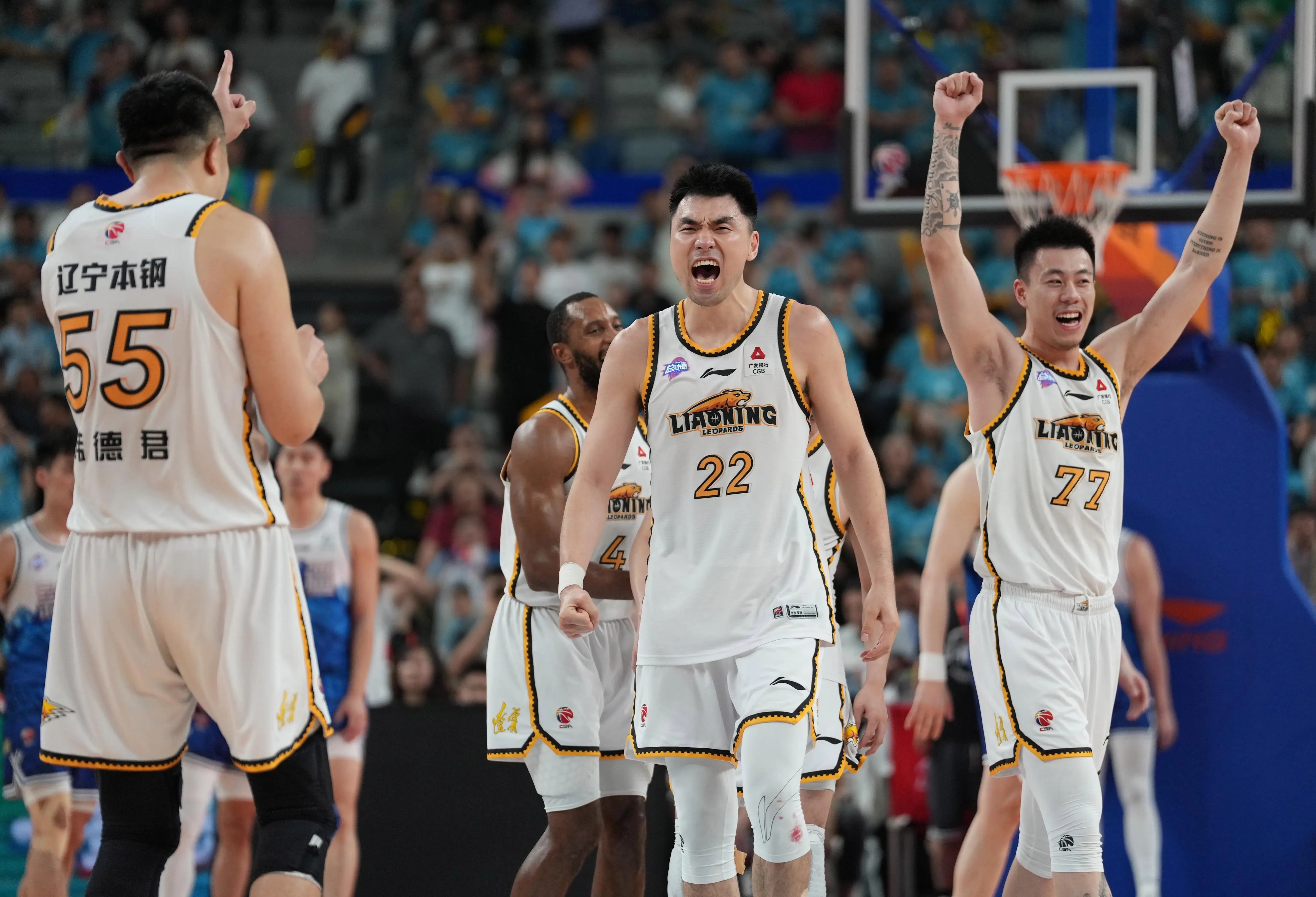 易游体育入口 -新奥尔良鹈鹕训练开放日，赛后扳平良机引欢呼，NBA常规赛在即，赛程密集仍需轮换的简单介绍