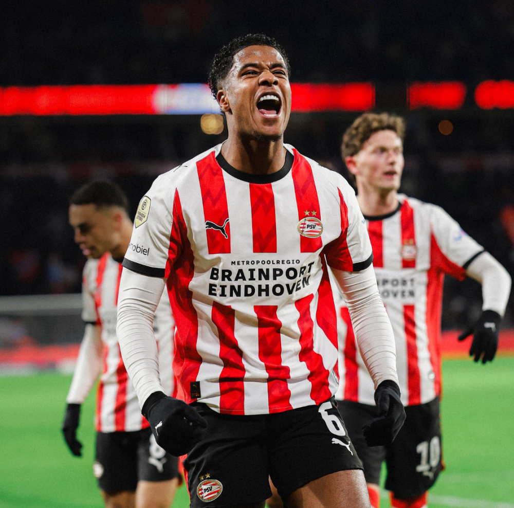 易游app下载 -太狠了！埃因霍温迎来里程碑备战中超费耶诺德强势反弹备战德国杯，波特兰开拓者国际比赛日远射贴柱(曼城vs费耶诺德)